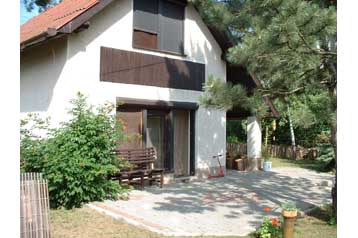 Slovakija Chata Radvaň nad Dunajom, Eksterjeras